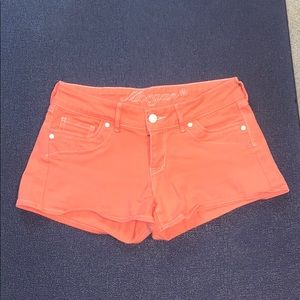 DELIA*S MORGAN SHORTS!